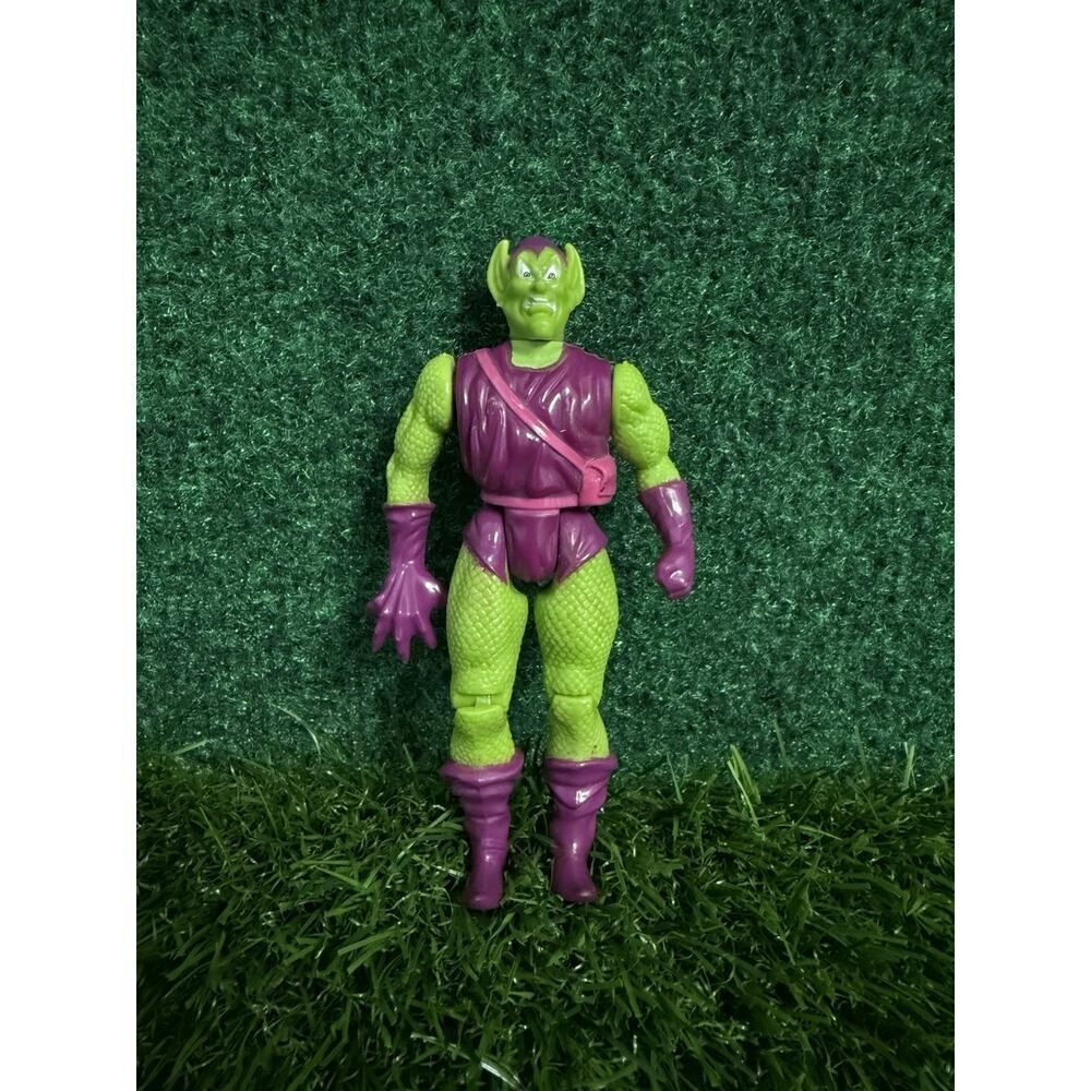 Marvel Superheroes Spider-Man Series, Green Goblin 1991 Action Figure.